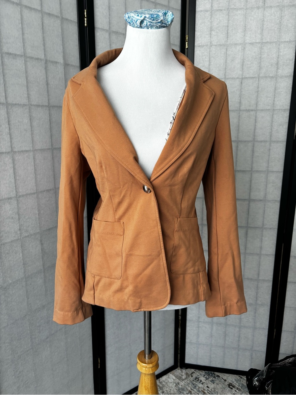 Skies Are Blue Camel Single-Button Blazer